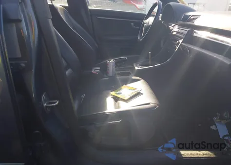 2002 Audi A4 1.8T из США, поврежденный, VIN WAULC68E52A172607